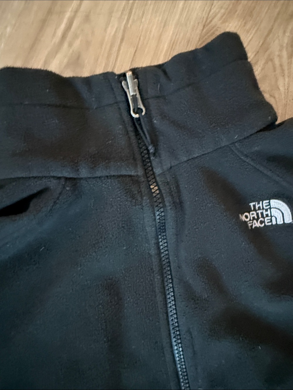 The North Face Black Fleece Full-Zip Jacket - Picture 4 of 9
